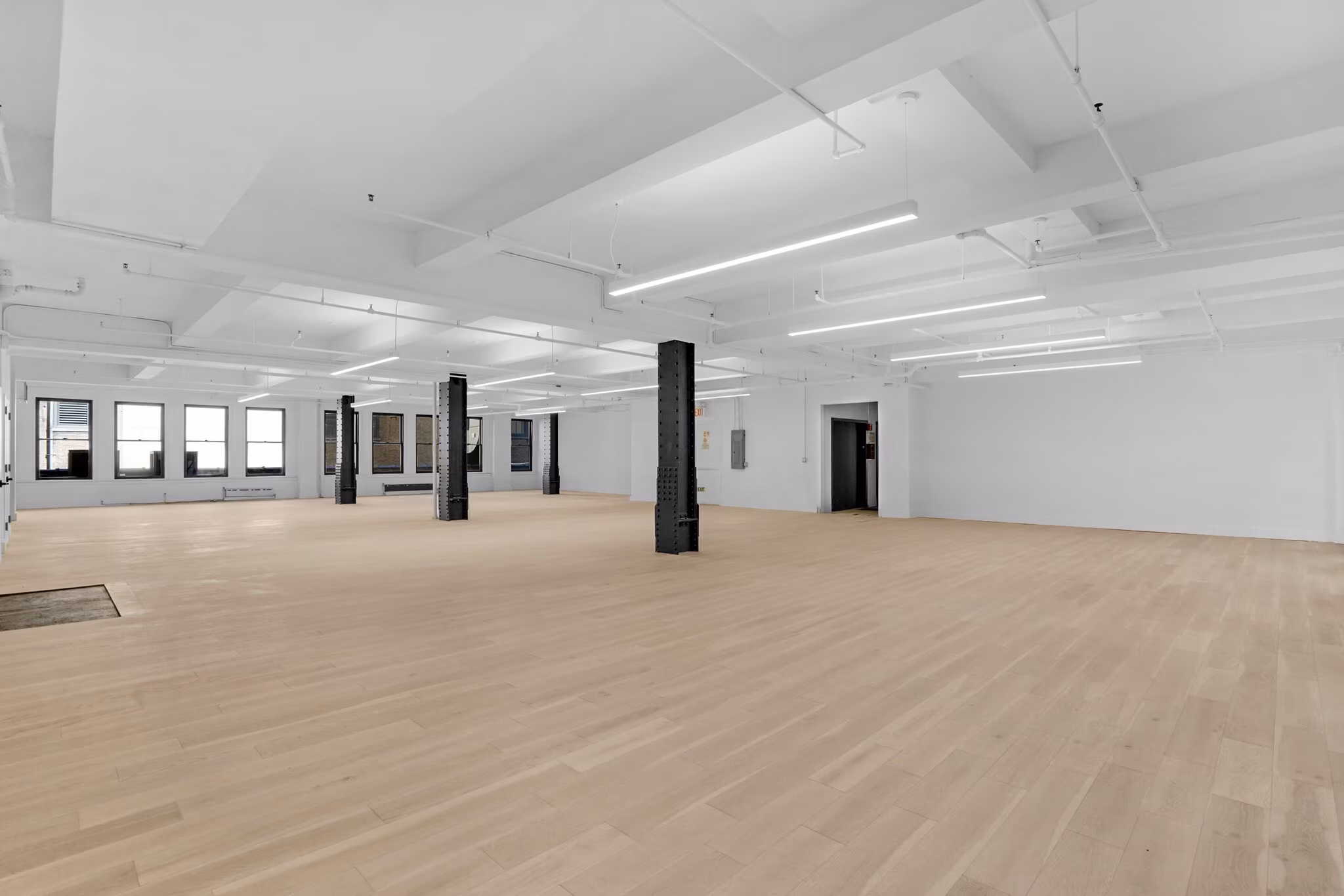 213 West 35th Street [10th Floor] | Penn Plaza Office Space