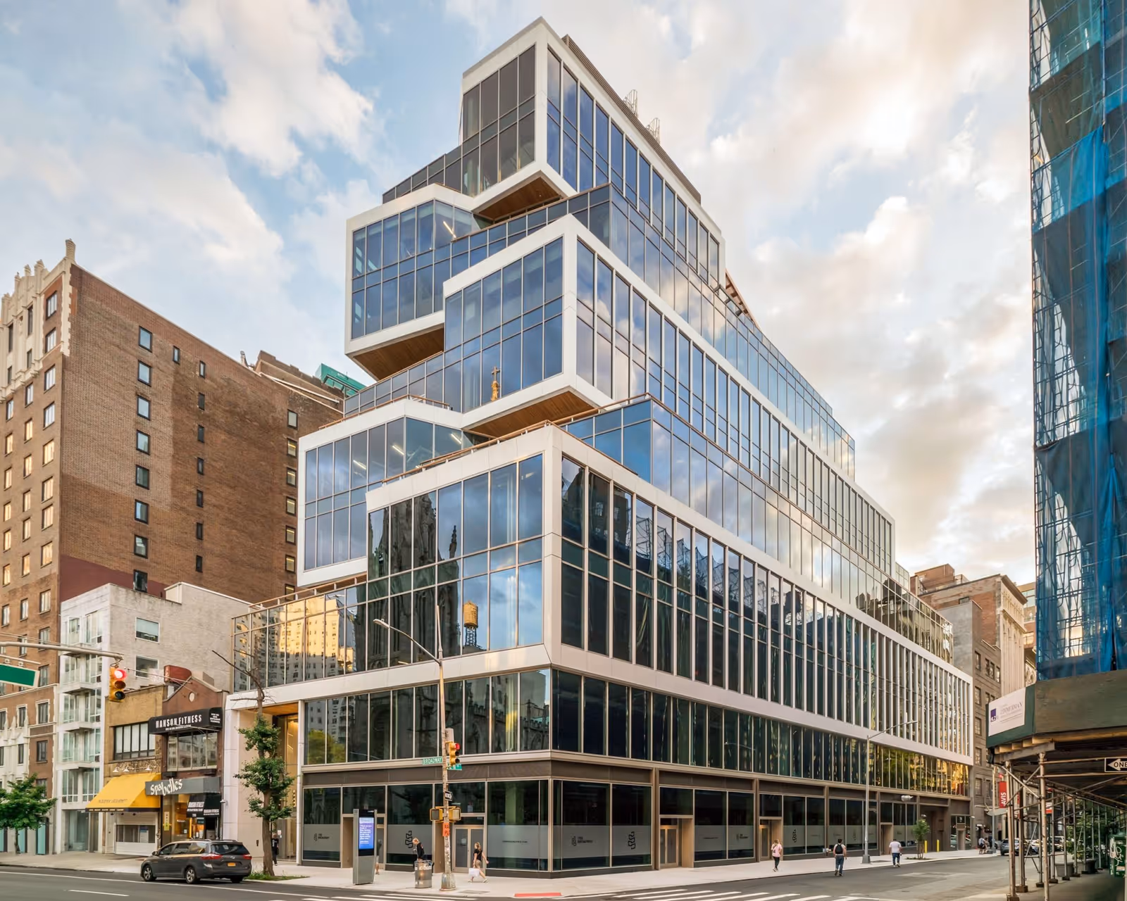Flatiron vs Penn Plaza: Office Space Compared, New York office space