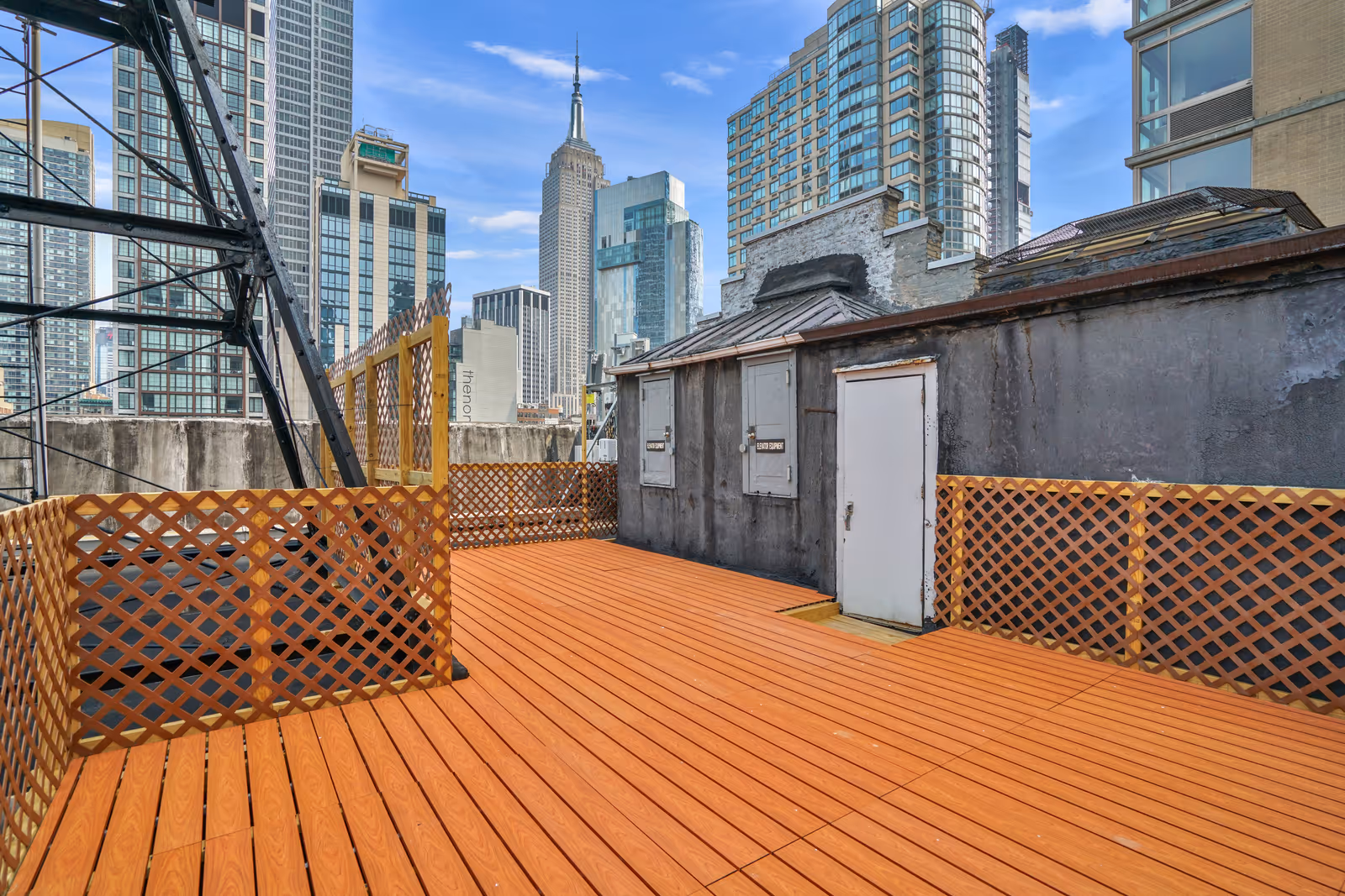 Office Space $75 to $100 per Sq Ft in Bryant Park, New York office space