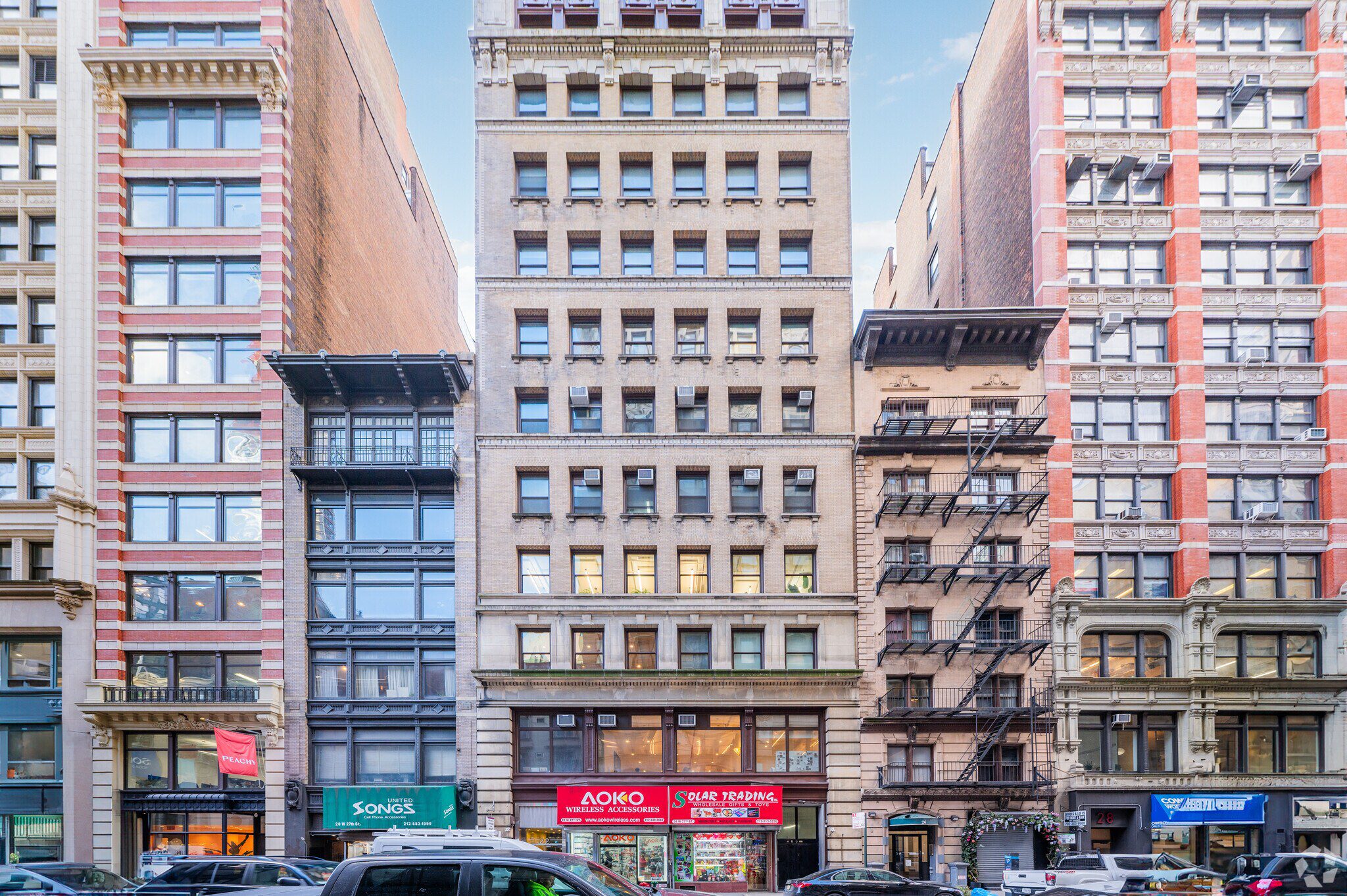 Bryant Park vs Grand Central: Office Space Compared, New York office space